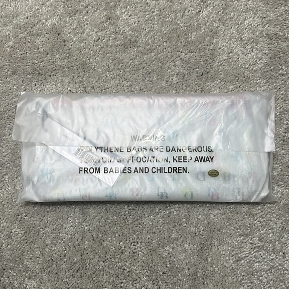 🎀 Dooney cosmetic makeup bag pouch - Picture 6 of 7